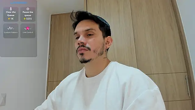 Snapshot of alejandro_stark chatting on November 30, 7:56 am alejandro stark online show from November 30, 7:56 am