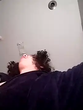 Snapshot of LiverandBrat77 chatting on February 7, 5:10 am LiverandBrat77 online show from February 7, 5:10 am