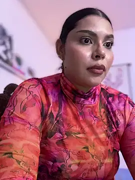 GigiiStone online show from February 11, 11:44 pm