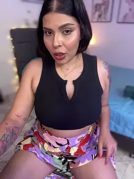 GigiiStone online show from February 23, 8:44 pm