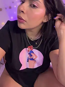 GigiiStone online show from March 20, 12:51 am