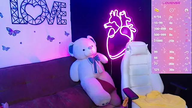 demyanderson  online show from March 15, 11:06 pm