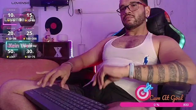 Xein WoIf online show from April 18, 2:48 am