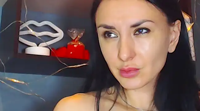 Snapshot of Siaconna chatting on January 2, 11:09 am Siaconna online show from January 2, 11:09 am