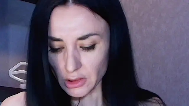 Snapshot of Siaconna chatting on March 17, 6:07 am Siaconna online show from March 17, 6:07 am