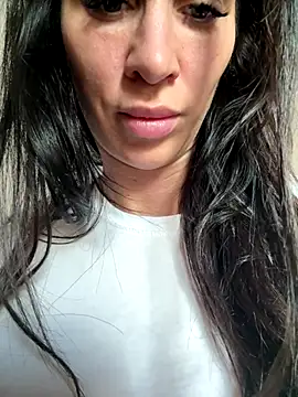 Snapshot of AlexiaStepahn chatting on October 11, 12:36 pm AlexiaStepahn online show from October 11, 12:36 pm