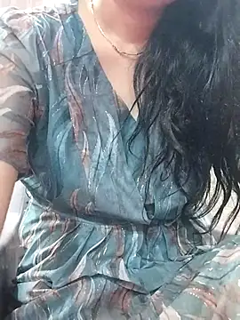 Snapshot of Doll_Nepali chatting on November 6, 8:32 pm Doll Nepali online show from November 6, 8:32 pm