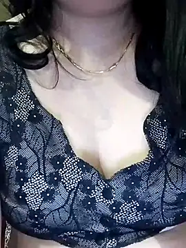 Snapshot of Doll_Nepali chatting on January 17, 9:51 pm Doll Nepali online show from January 17, 9:51 pm