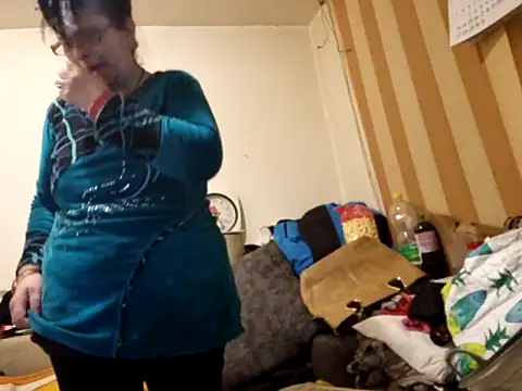 Samantha Squirtxh online show from March 13, 9:05 pm