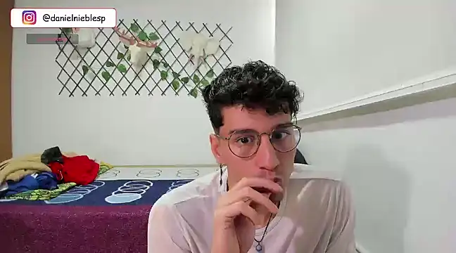 Jackson Careyy online show from February 26, 6:21 pm