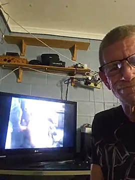 Snapshot of Daza67 chatting on June 15, 3:03 pm Daza67 online show from June 15, 3:03 pm
