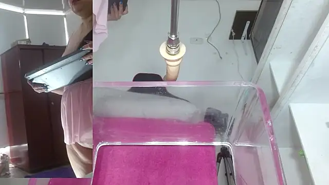 sammyEvans   online show from October 17, 1:46 pm