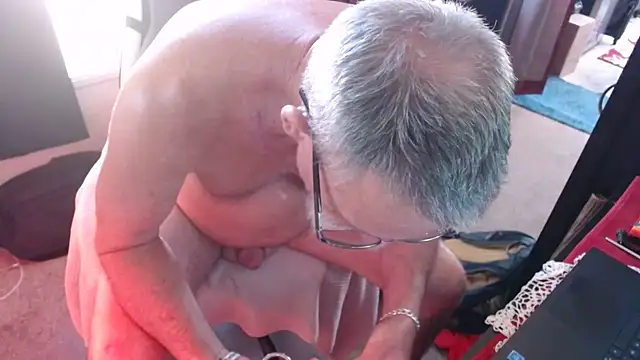 Daddysthick online show from September 13, 6:29 pm