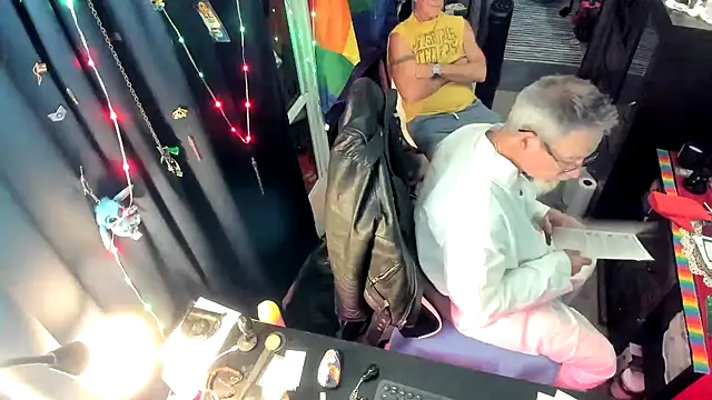 Daddysthick online show from October 7, 1:14 am