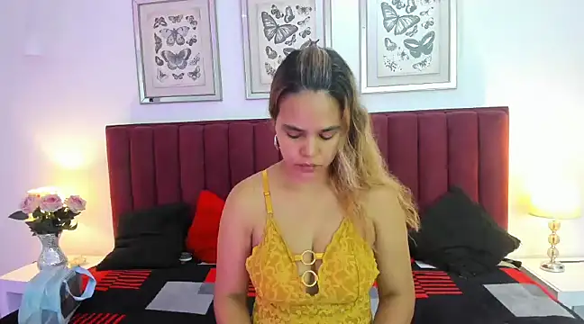 MarieKoster online show from March 8, 8:14 pm