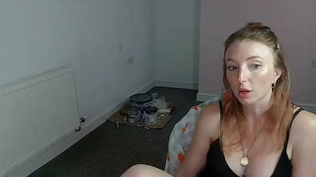 Red firesquirt online show from June 4, 6:14 pm