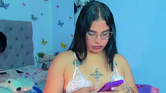 mabellfox online show from December 11, 4:53 pm