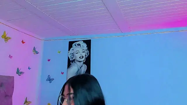 mabellfox online show from December 13, 3:38 am