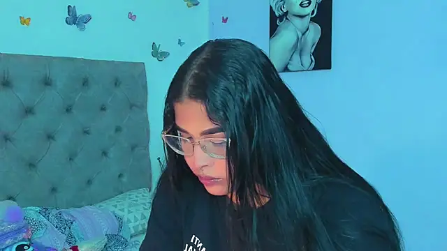 mabellfox online show from December 30, 9:50 pm