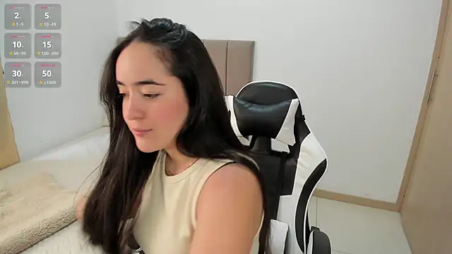 soyamandaa  online show from February 3, 4:45 pm