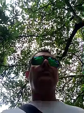 Dick69xxxxx online show from April 22, 7:48 pm