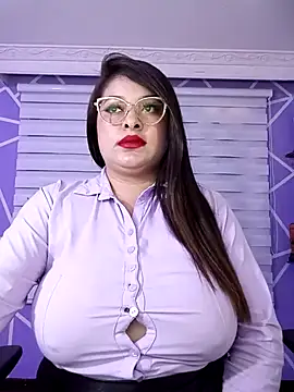 MiiaaJoness online show from March 4, 6:18 pm