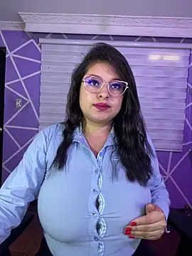 MiiaaJoness online show from April 24, 4:20 pm