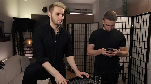 enjoy me online show from March 13, 3:06 pm