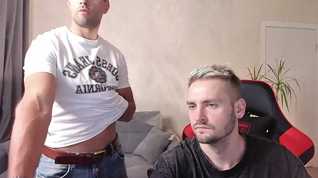 enjoy me online show from September 9, 12:37 pm