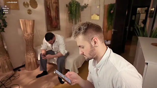 enjoy me online show from October 16, 3:35 pm