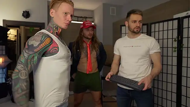 enjoy me online show from November 3, 3:35 pm