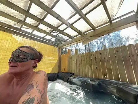 prainxxx22 online show from March 5, 7:10 pm