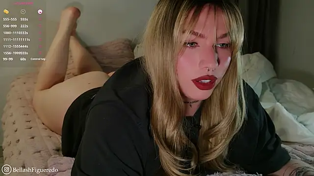 Snapshot of IsabellaFigueredo__ chatting on July 17, 9:49 am IsabellaFigueredo online show from July 17, 9:49 am