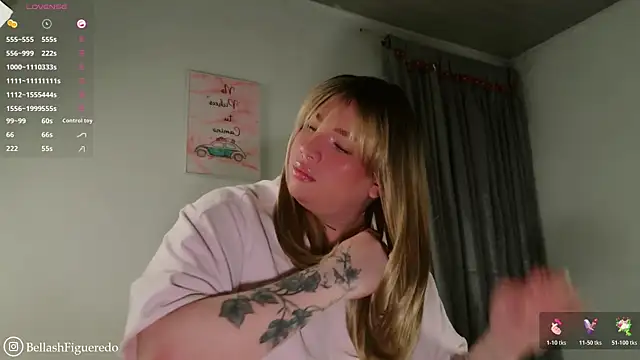 Snapshot of IsabellaFigueredo__ chatting on July 21, 2:30 pm IsabellaFigueredo online show from July 21, 2:30 pm