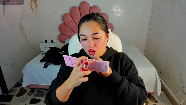 CelesteBrucee online show from February 22, 8:40 pm