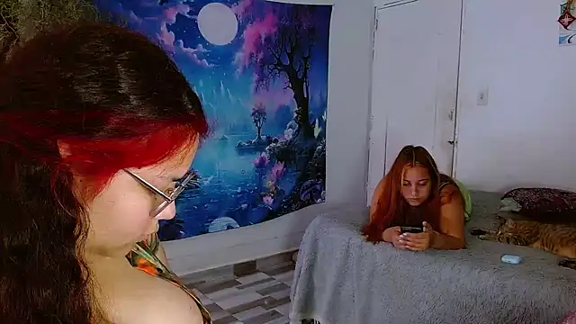 girl milk2 online show from February 4, 2:10 pm