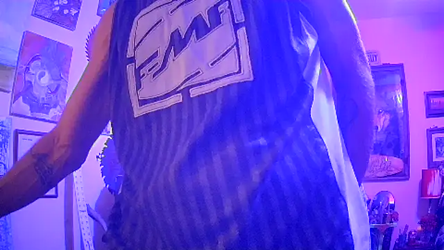 Snapshot of druetrue chatting on September 23, 4:48 am druetrue online show from September 23, 4:48 am