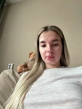 Donna Evans online show from April 23, 3:41 am