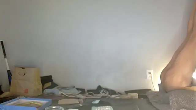 Snapshot of Taylorsexbot chatting on May 29, 1:53 pm Taylorsexbot online show from May 29, 1:53 pm