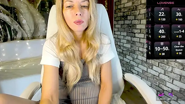 Eva Melow online show from February 21, 4:37 pm