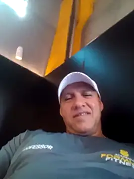 Snapshot of will1980 chatting on July 15, 2:55 pm will1980 online show from July 15, 2:55 pm