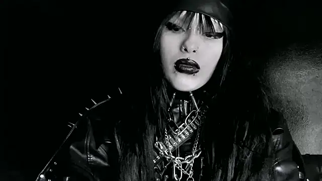 XXIOUX online show from March 19, 2:43 pm