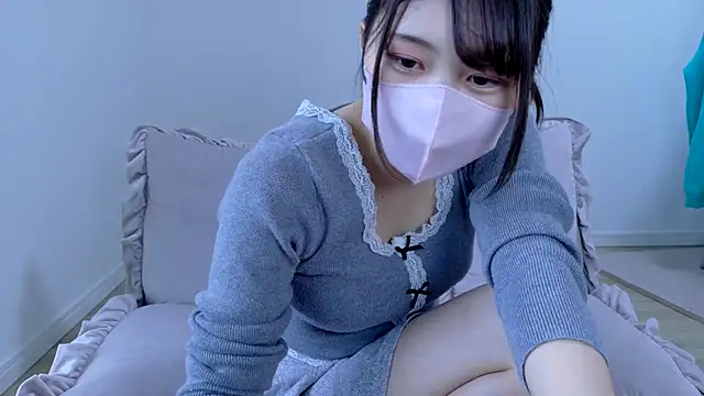 SUZU  online show from April 23, 6:14 am