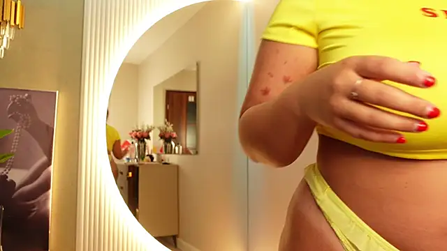 Snapshot of CelesteBailey chatting on October 10, 4:44 am CelesteBailey online show from October 10, 4:44 am