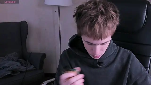  tokyo ghoul online show from December 4, 10:02 am