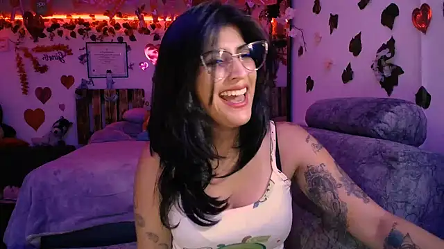 azahar  ziiz online show from February 12, 12:27 am