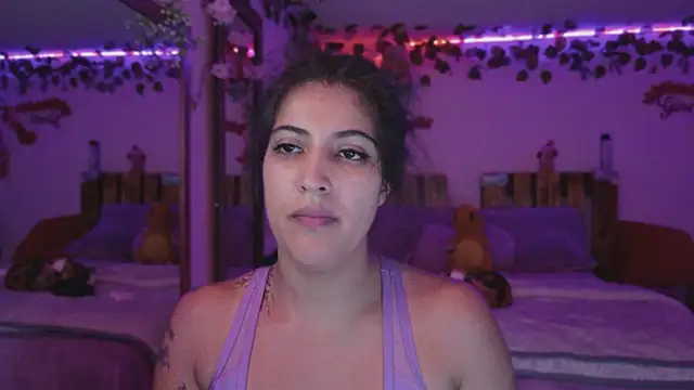 azahar  ziiz online show from November 23, 1:27 am