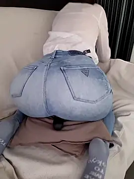 Silvia Zeno online show from March 5, 12:34 pm