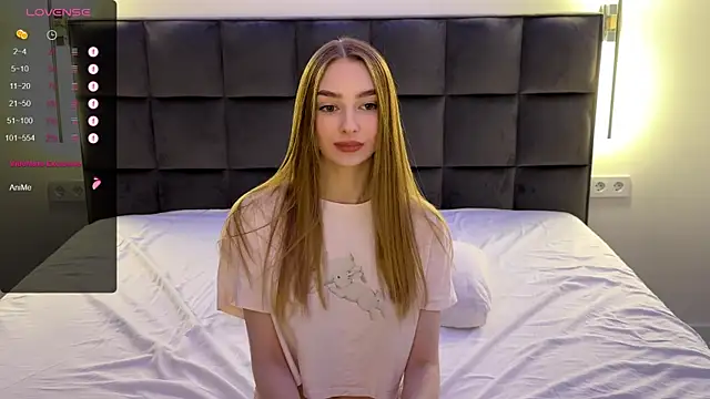 NotElis online show from March 10, 10:13 pm