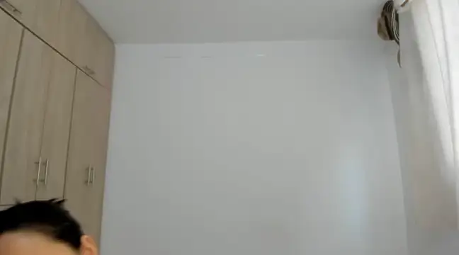 Hana Zurah online show from December 11, 10:06 pm